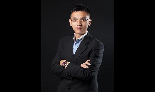 马楚力 马楚力