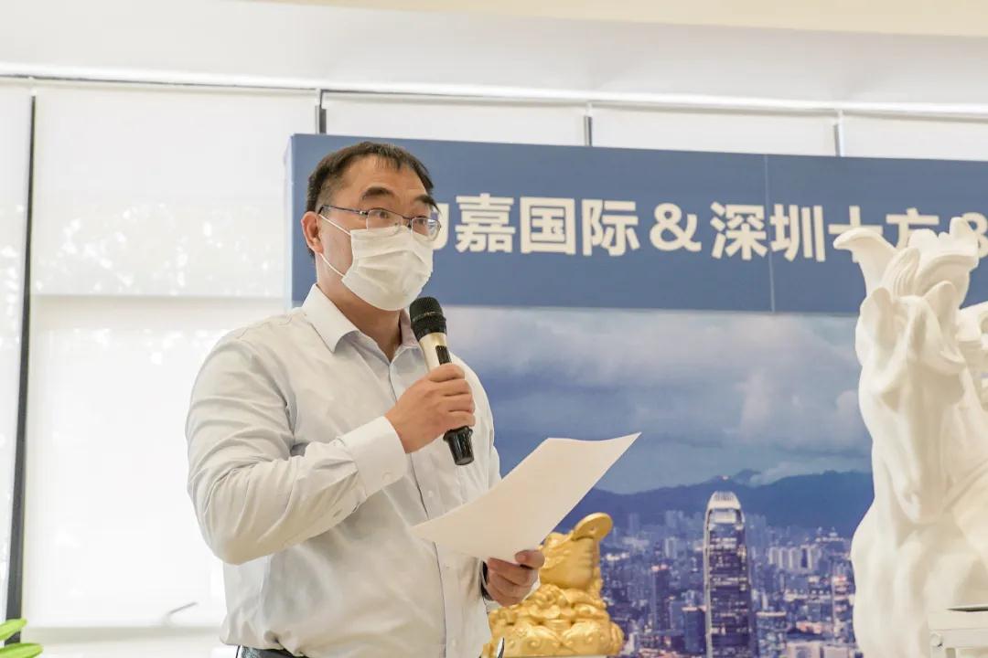 桥头镇人民政府工业信息科技局局长翟松喜先生致辞 桥头镇人民政府工业信息科技局局长翟松喜先生致辞